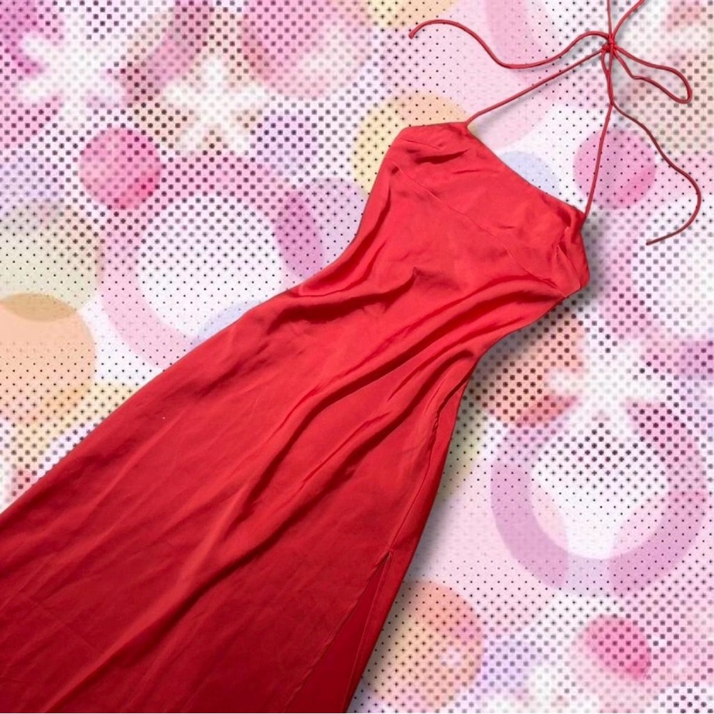 Brand new red silk halter neck maxi dress with an open leg slit👗💋🌟